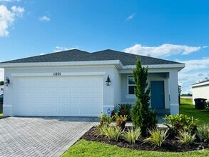 Building Photo - 11201 Fernbrook Dr