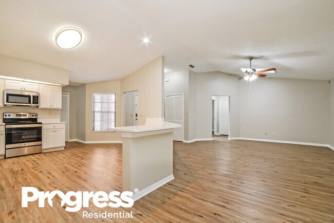 Building Photo - 861 Yellowbird Ave