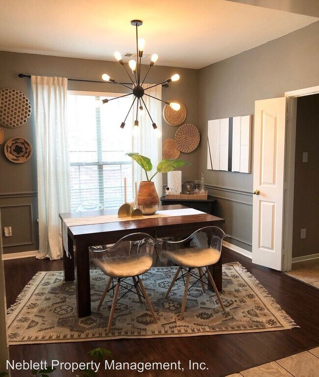 Foto del edificio - 5 br, 2.5 bath House - 4505 Trumpet Vine