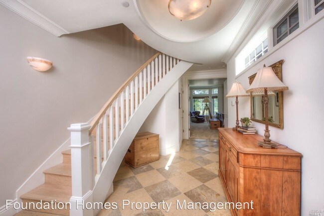 Building Photo - 2 br, 3 bath House - 46 De Silva Island
