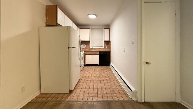 Foto del edificio - 7339 Claridge St