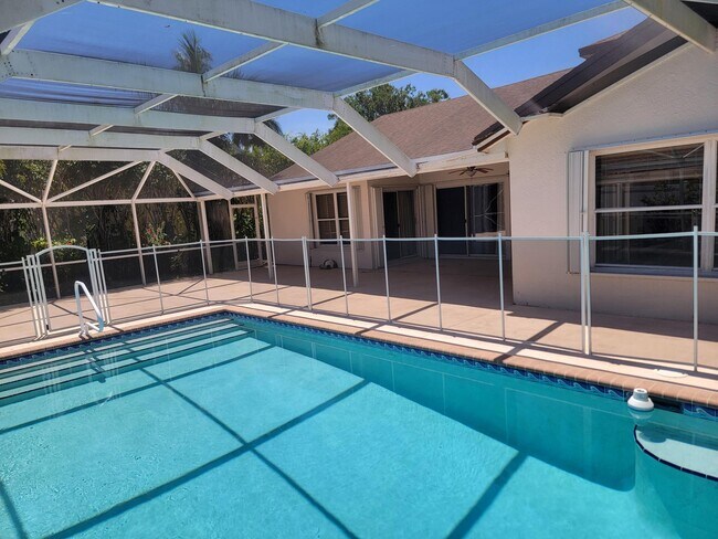Building Photo - 9082 Cavatina Pl