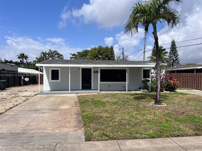 Foto del edificio - 431 NE 58th Ct
