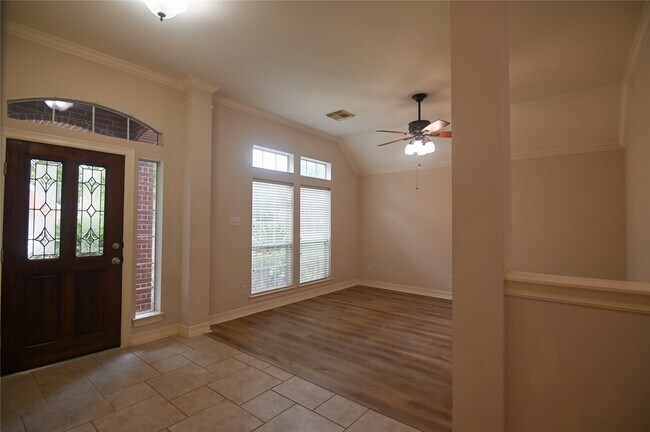 Foto del edificio - 2313 Echo Harbor Dr