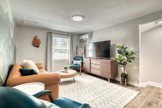 Foto del edificio - 2818 Rose Hill St