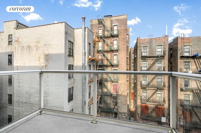 Foto del edificio - 111 E 115th St