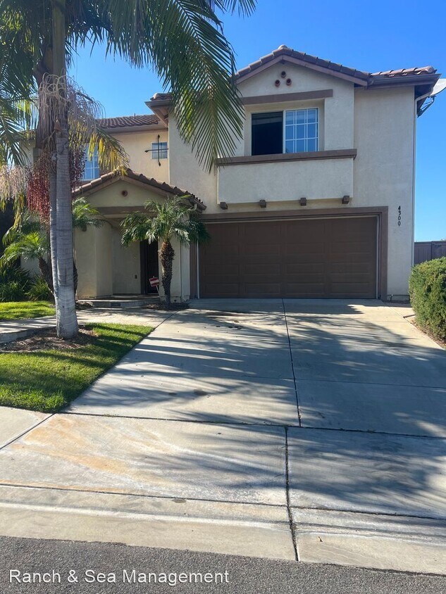 Primary Photo - 4 br, 2.5 bath House - 4300 Canyon Vista Dr.