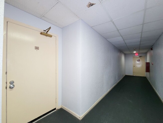 Photo - Two Bedroom Condo Near Med Center!