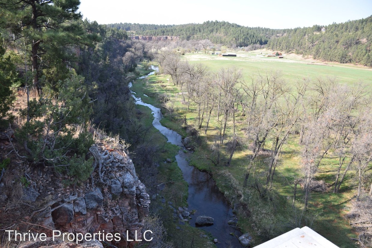 Primary Photo - 24576 Medicine Root Rd