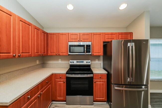 Foto del edificio - 11008 Laurel Brook Ct