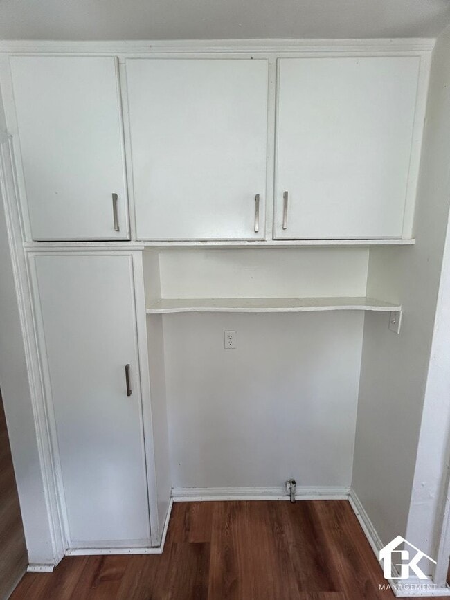 Foto del edificio - 3 Bed 1 Bath Eastside Home Available - Near St John Moross!