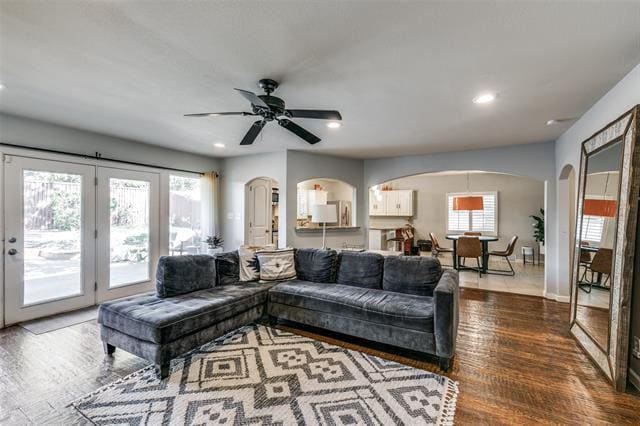 Building Photo - 9755 Twin Creek Dr
