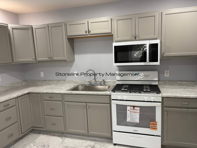 Building Photo - 68 Second Avenue