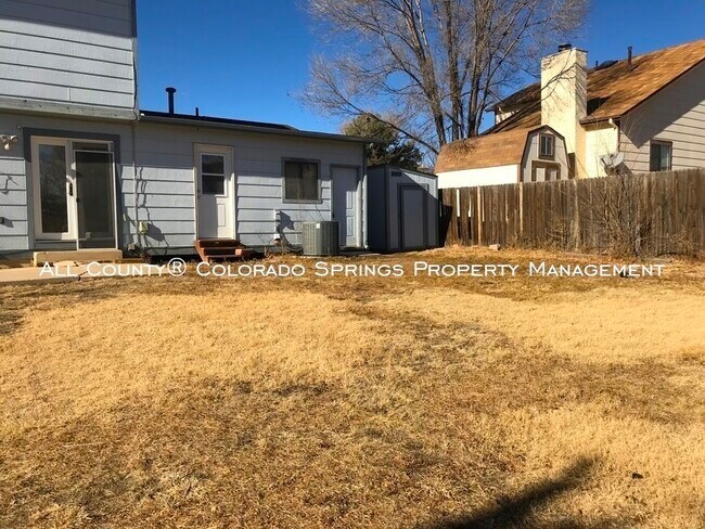 Building Photo - 500 Fountain Mesa Rd