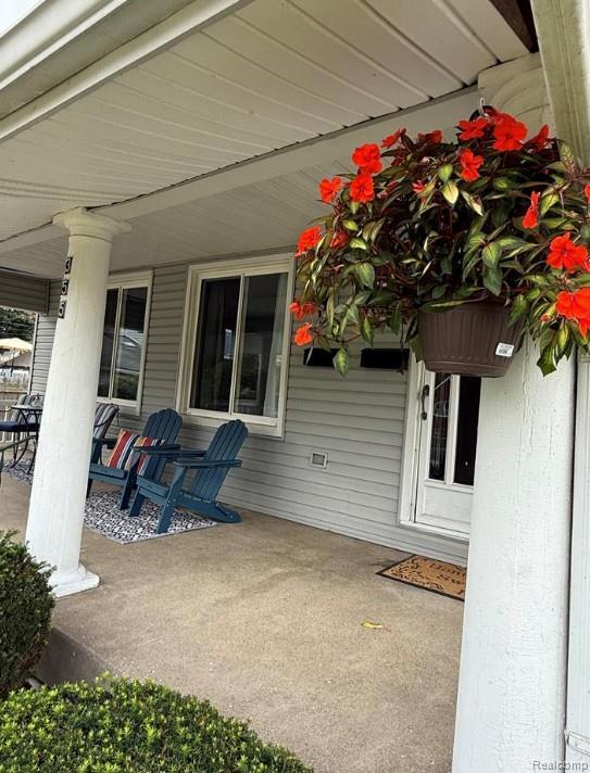 Foto del edificio - 355 Poplar St