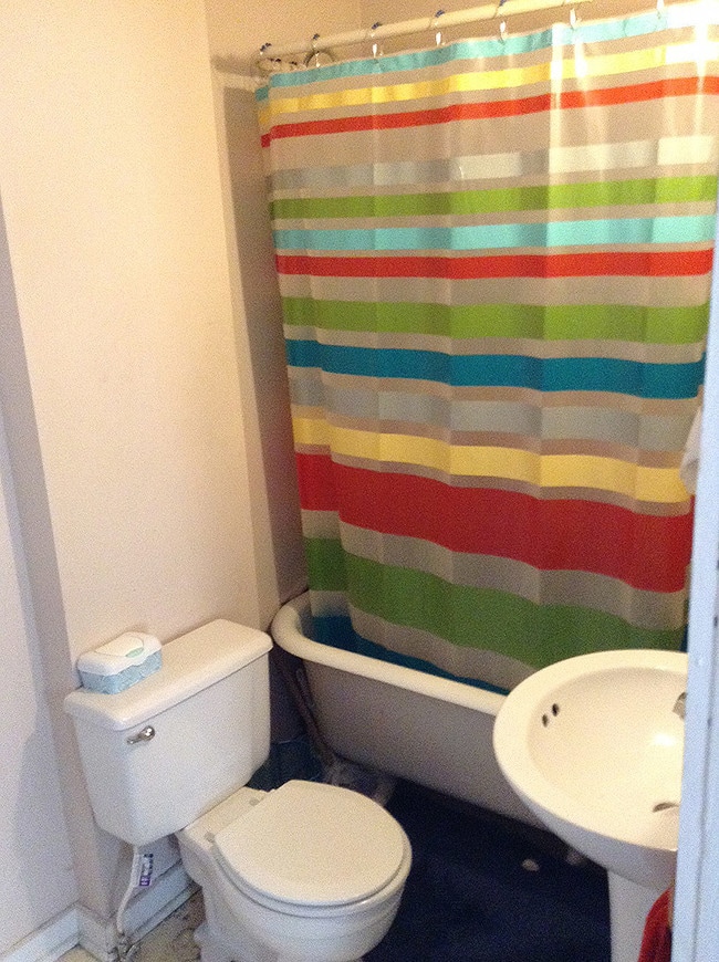 Bathroom - Azalea Apartments