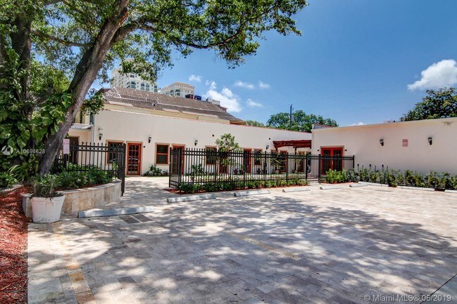 Foto del edificio - 735 W Las Olas Blvd