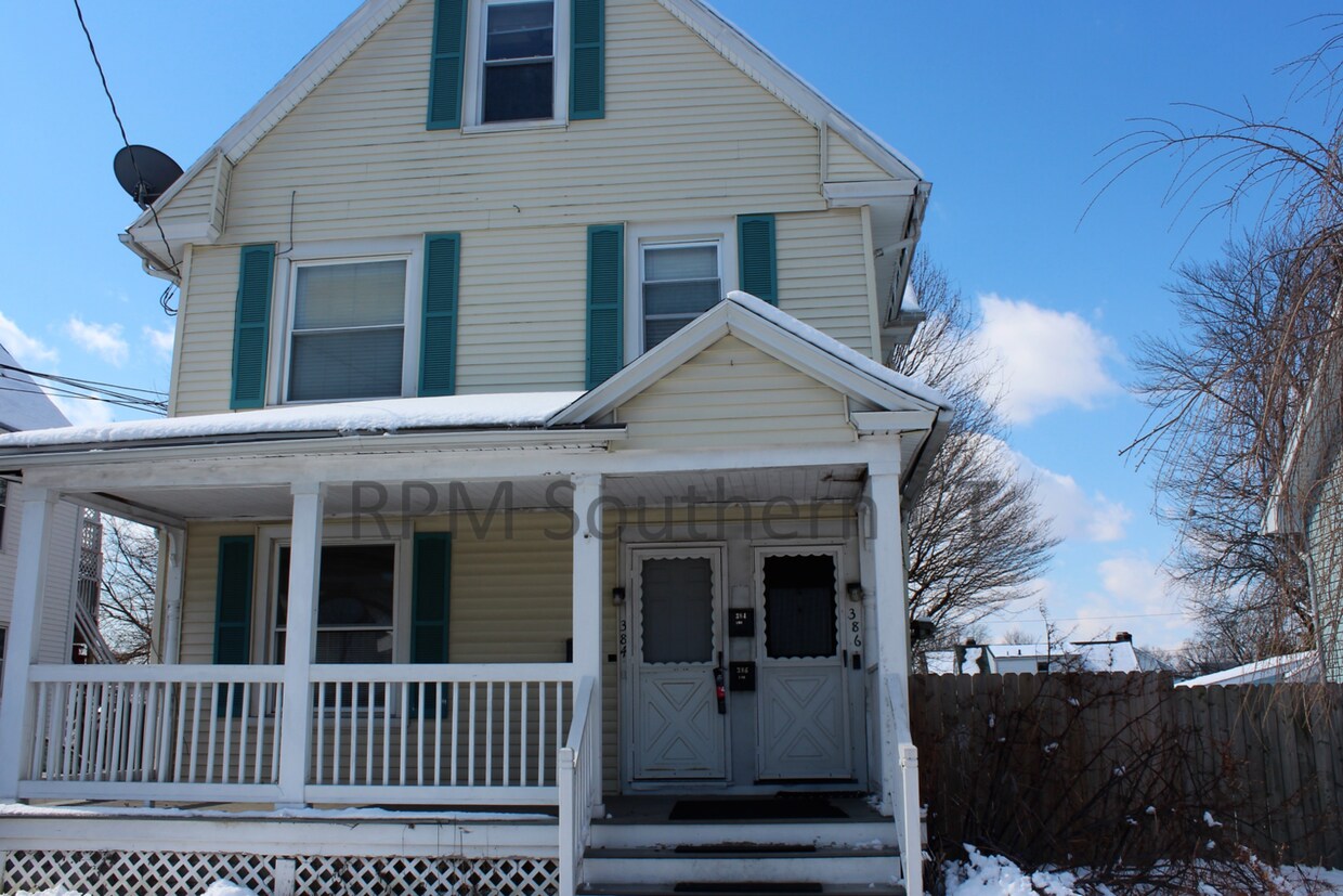 Primary Photo - 1st Floor – West Haven – Fabulous Location