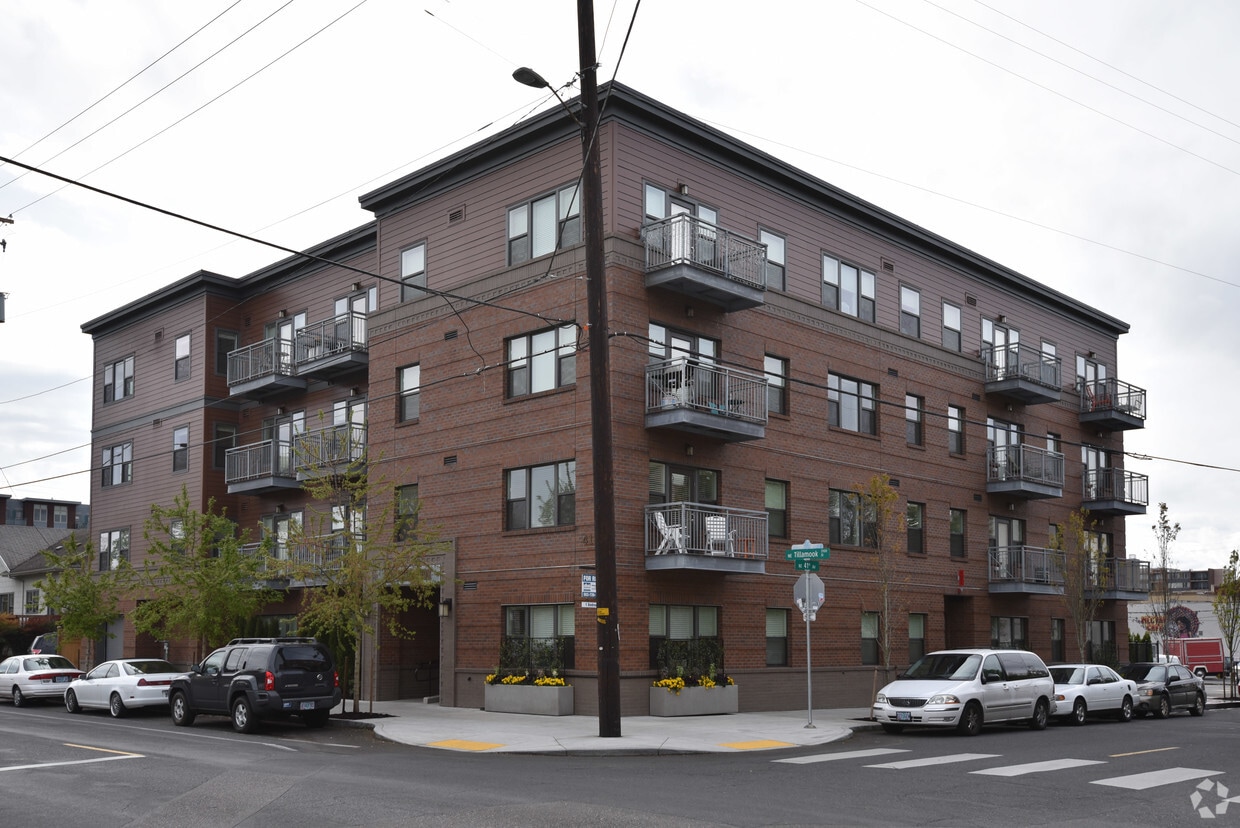 The 41 at Tillamook Apartments Portland, OR