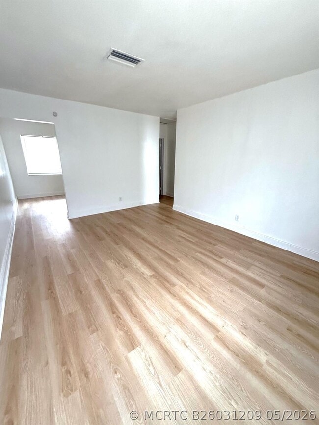 Building Photo - 4130 NW 31st Terrace