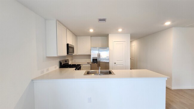 Foto del edificio - 16231 Domestic Dove Wy