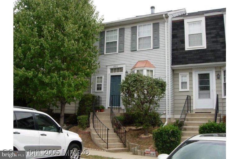 8505 Southlawn Ct, Alexandria, VA 22309 Townhome Rentals in