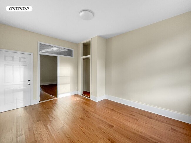 Foto del edificio - 533 Marcy Ave