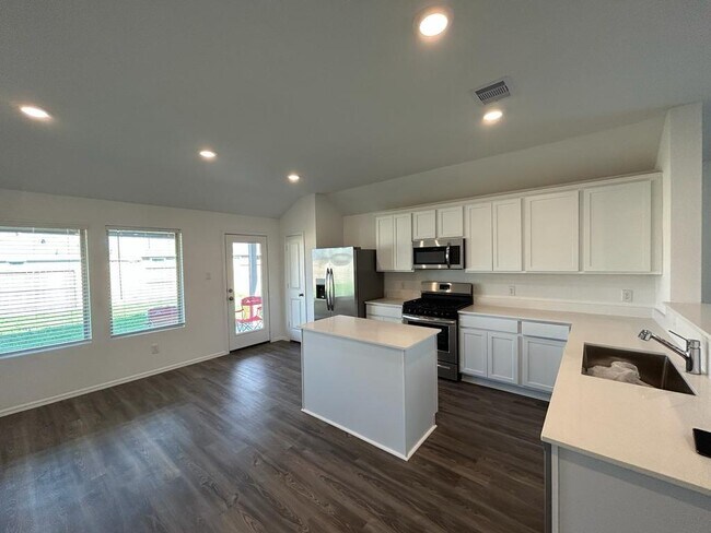 Building Photo - 7410 Arbor Landing Ln