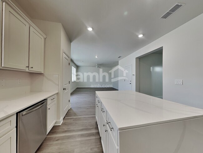 Foto del edificio - 3099 Ansley Place Rd