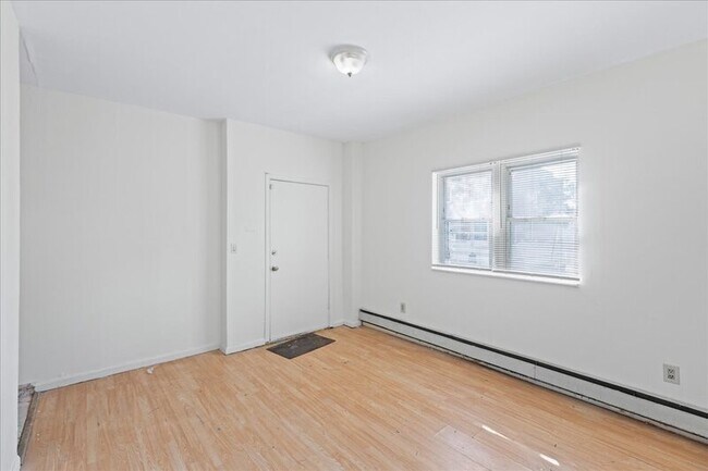 Foto del edificio - 523 N Clinton Ave
