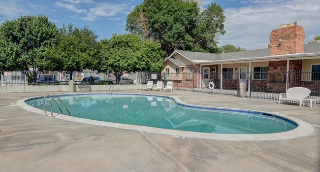 Pool - Hillcrest Village