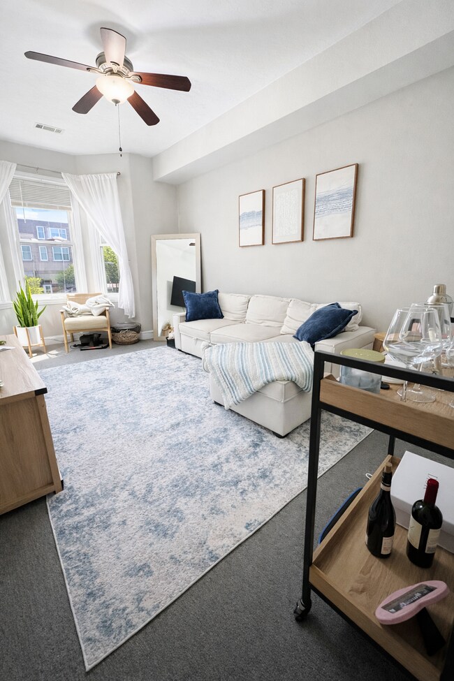 Foto del edificio - 158 I St