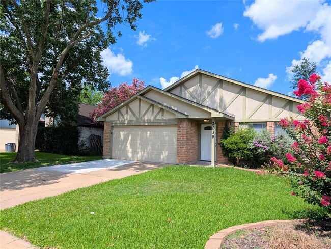 Building Photo - 2039 Wigmaker Dr