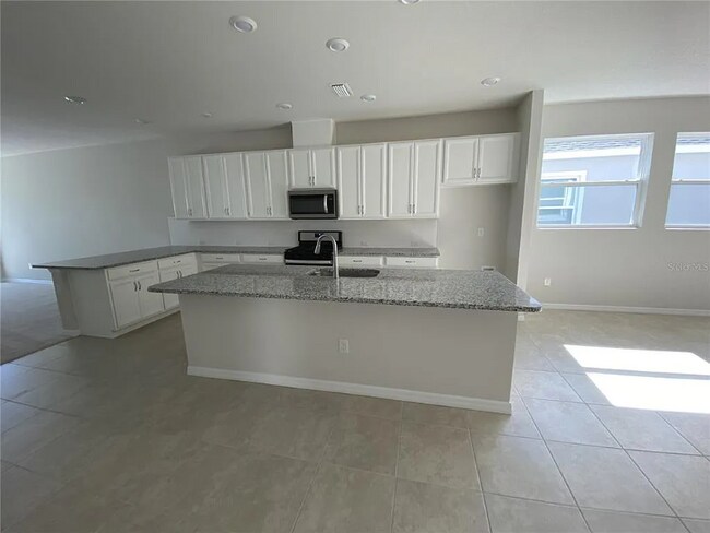 Building Photo - 5659 Del Coronado Dr