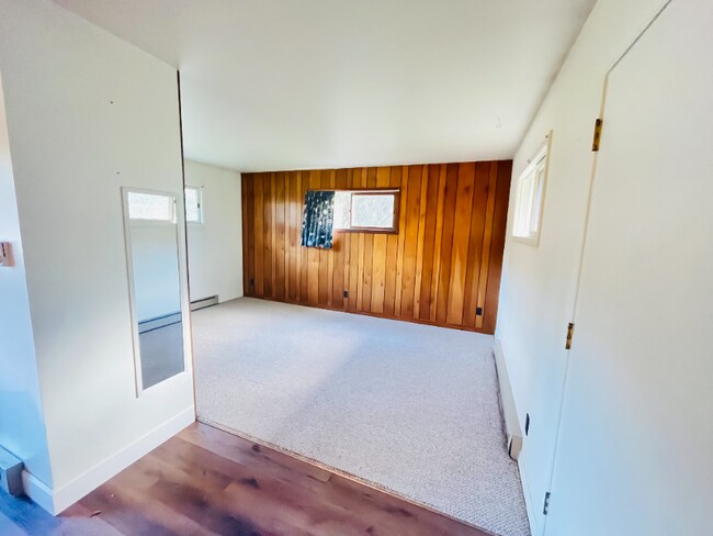 Building Photo - 92441 US-93
