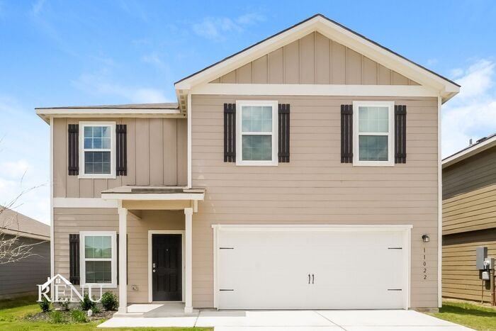 Primary Photo - 11022 Yonder Flts