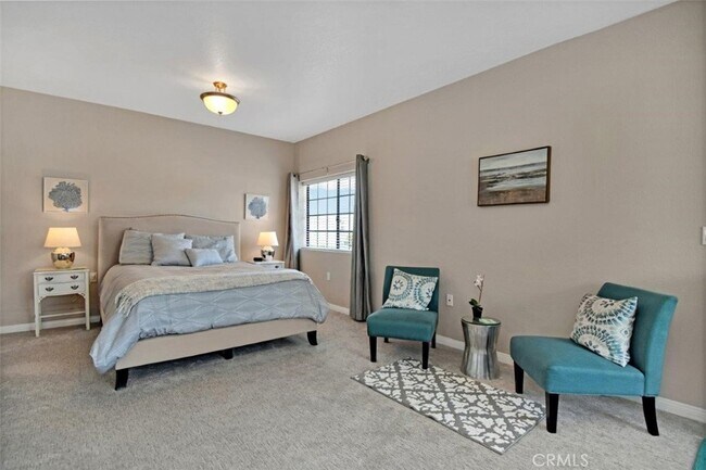Foto del edificio - 328 Rosecrans Ave