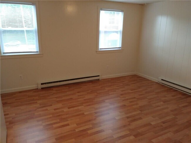 Building Photo - 53 St Germaine Ct