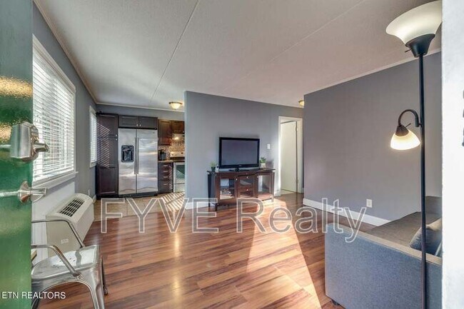 Foto del edificio - 2718 Painter Ave SW