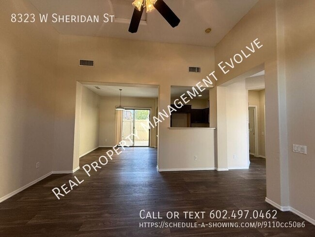 Building Photo - 8323 W Sheridan St