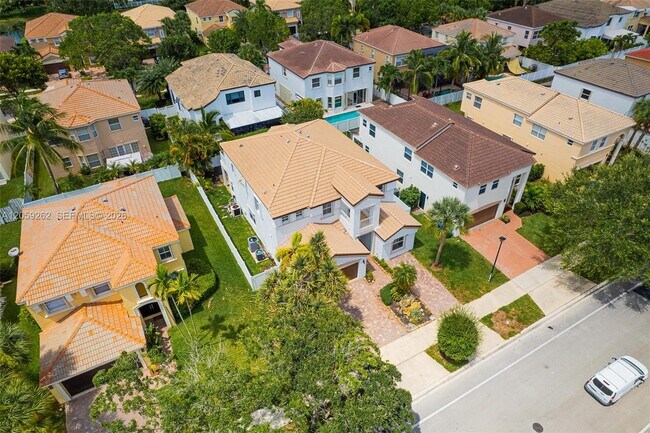 Foto del edificio - 15699 SW 54th Ct