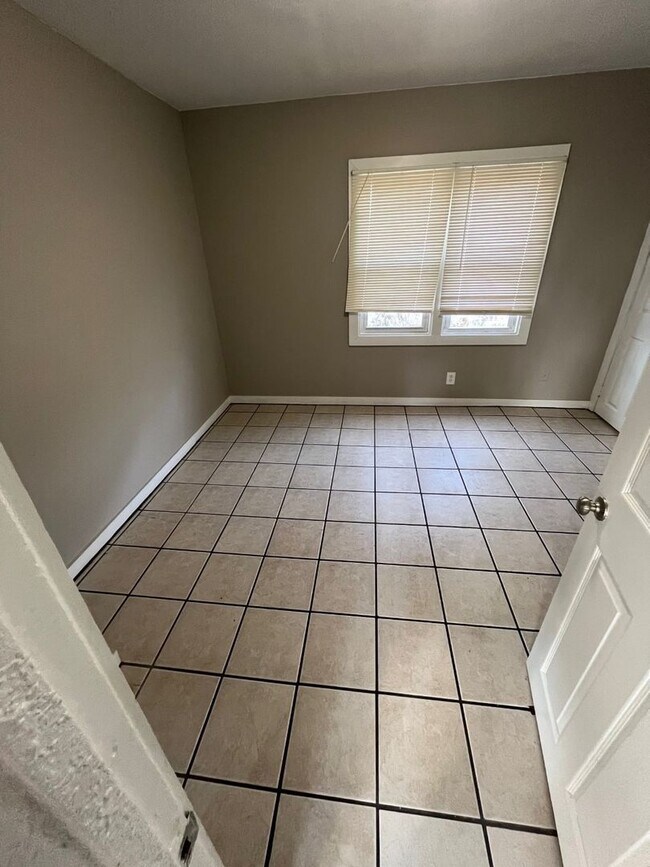 Foto del edificio - 4545 N 29th St