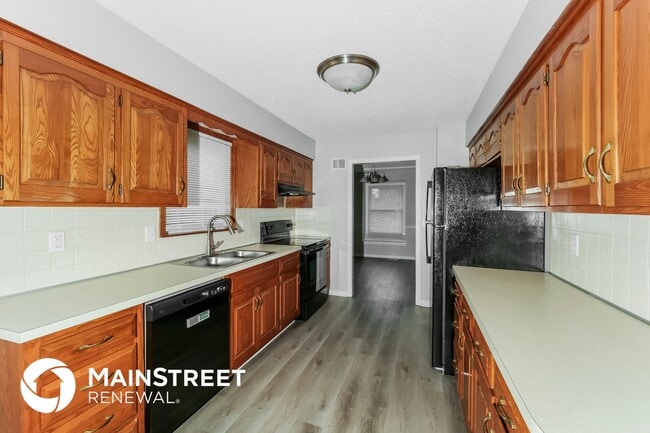 Foto del edificio - 11212 W 77th St