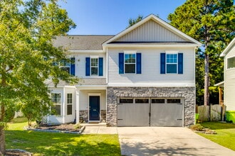 Building Photo - 456 Edenhall Dr