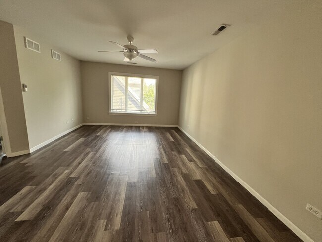 Foto del edificio - 274 S Lake St