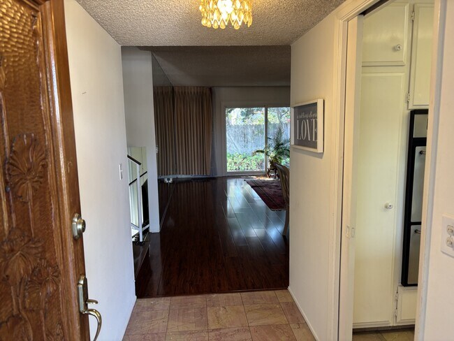 Foto del edificio - 12520 Sanford St