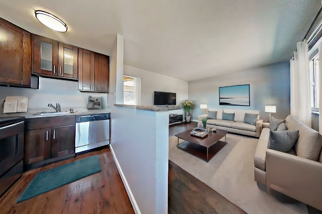 Foto del edificio - 569 Smalley Ave