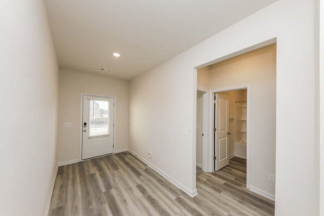 Building Photo - 483 Prescott Wy