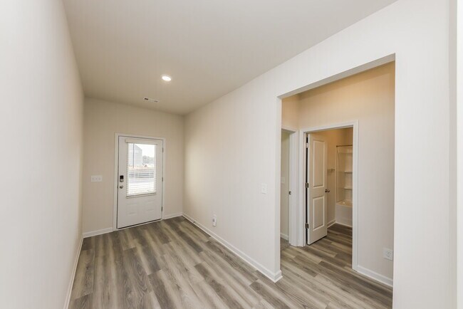 Foto del edificio - 483 Prescott Wy