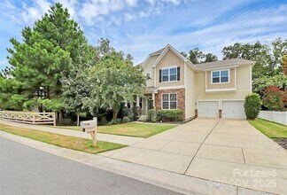 Building Photo - 1104 Snowbird Ln